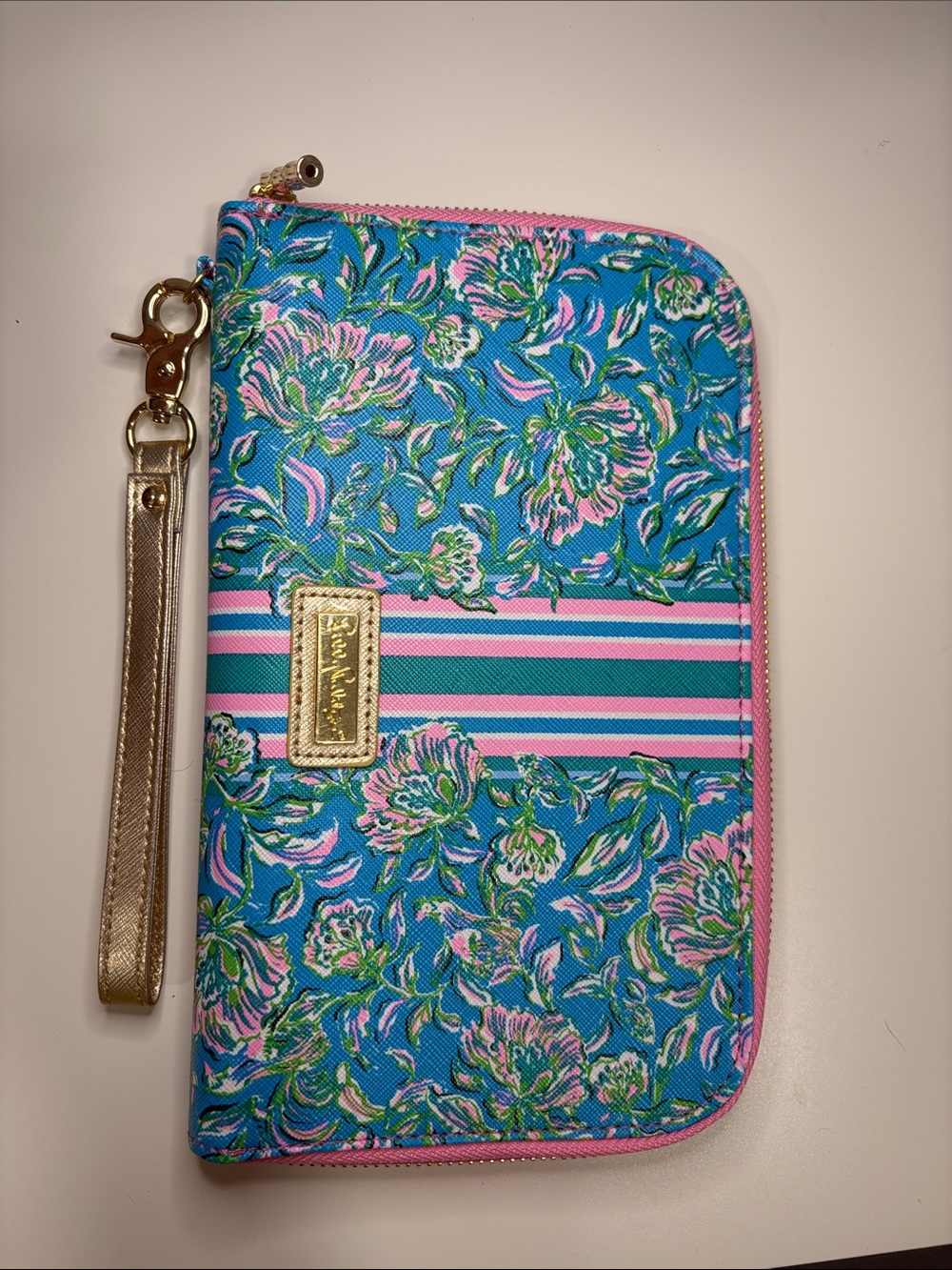 Lilly Pulitzer Blue, Pink & Green Floral Wristlet Phone Case